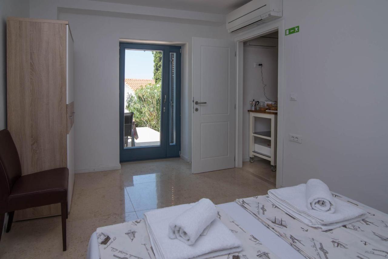 Villa Rialto Veli Losinj Exterior photo