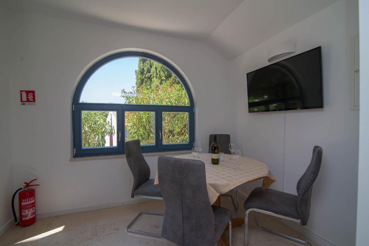 Villa Rialto Veli Losinj Exterior photo
