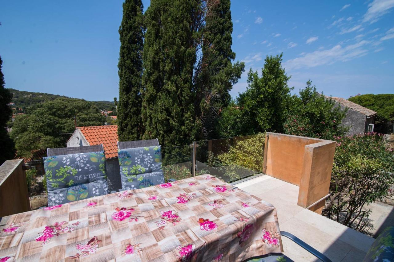 Villa Rialto Veli Losinj Exterior photo
