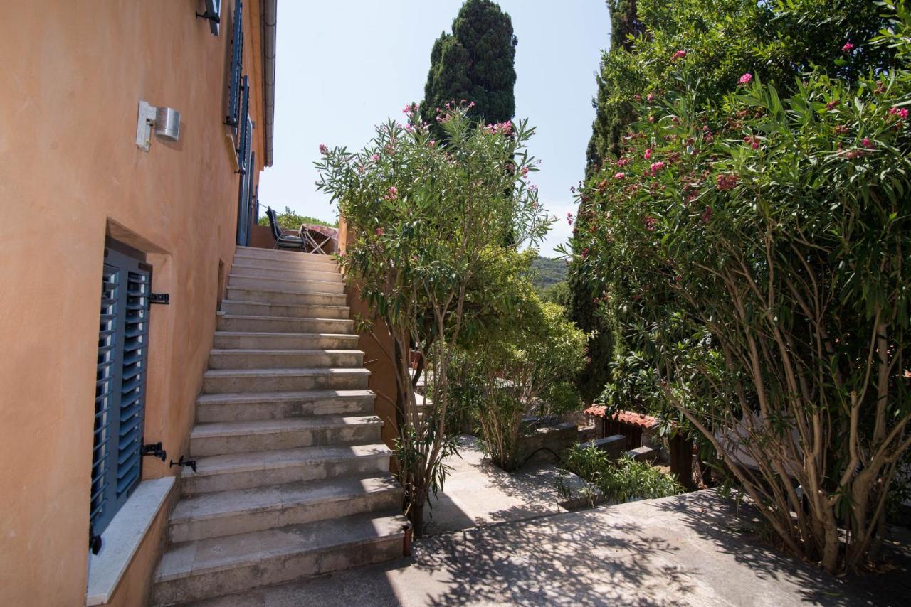 Villa Rialto Veli Losinj Exterior photo