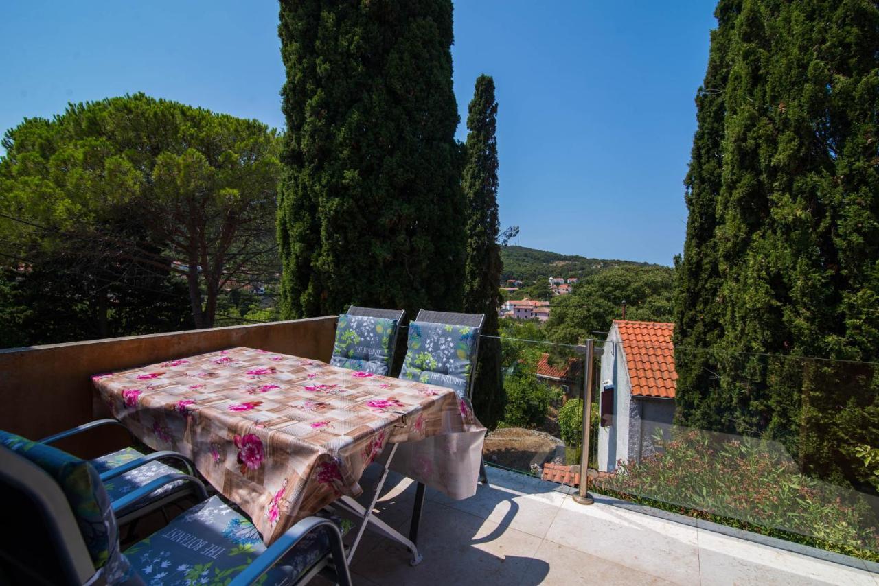Villa Rialto Veli Losinj Exterior photo